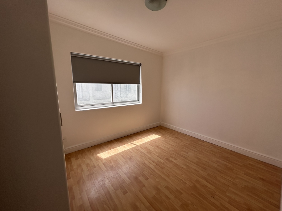 To Let 3 Bedroom Property for Rent in Beachfront Western Cape